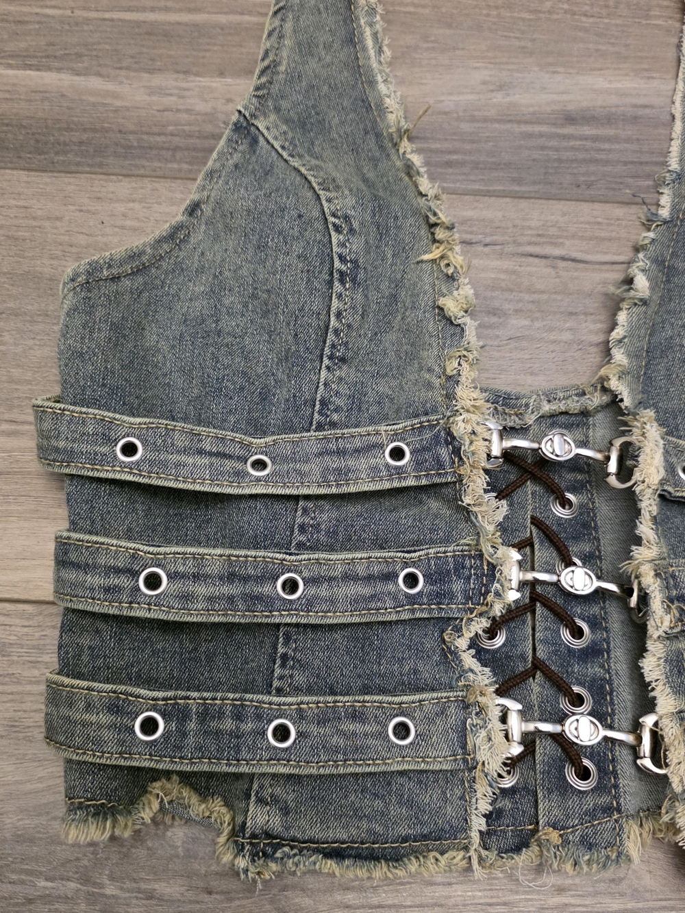 Y2K Distressed Grunge Denim Halter Vest Size Medium - Picture 3 of 8